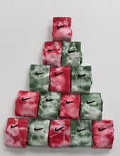 Load image into Gallery viewer, NIKE CRACKLE PINE GREEN
