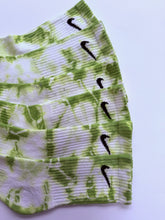 Load image into Gallery viewer, NIKE CRACKLE LIME
